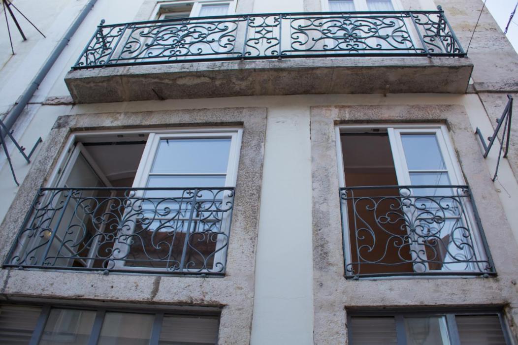 Bica Sequeiro 1 Bed Apartment Lisbon Exterior photo